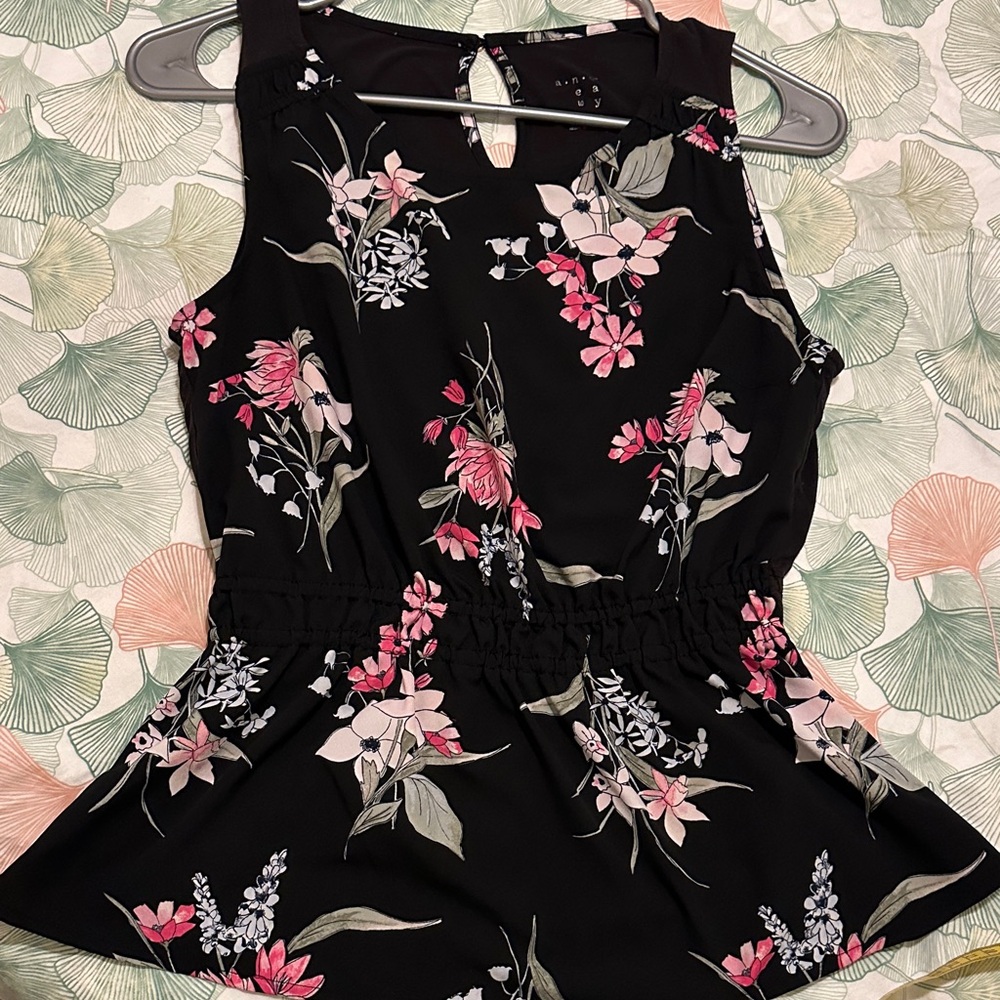 A New Day Black Floral Sleeveless Blouse